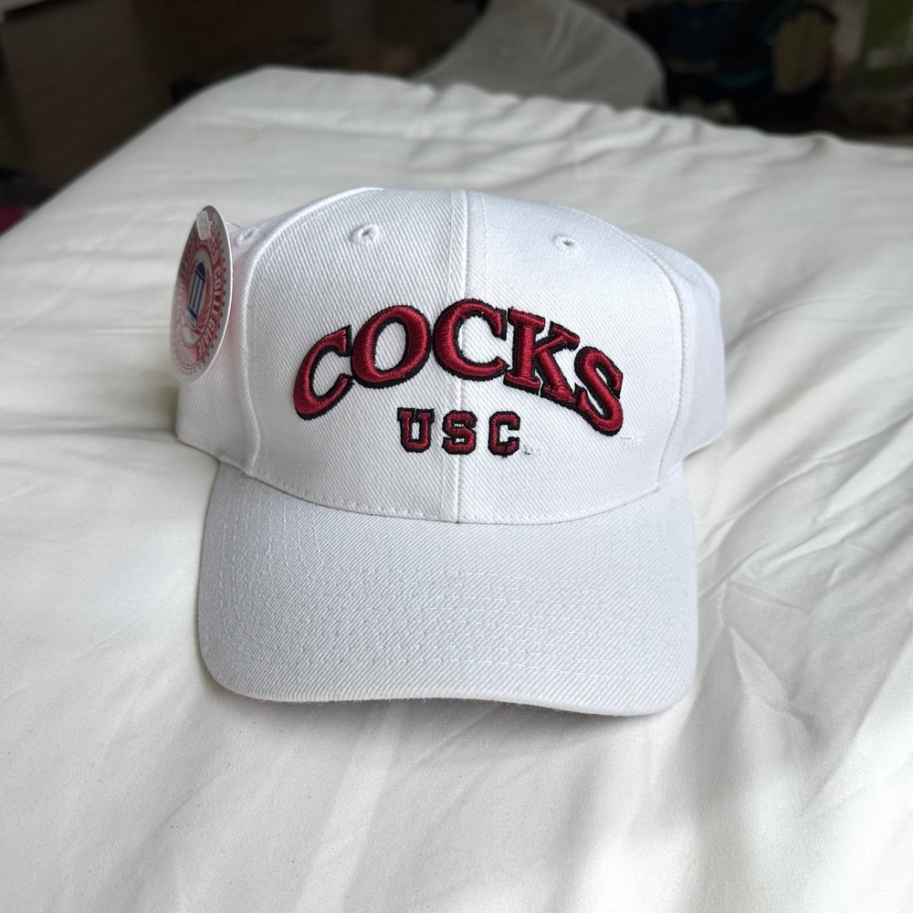Vintage USC University of South Carolina Gamecocks Mens Hat Embroidered White - Picture 1 of 9